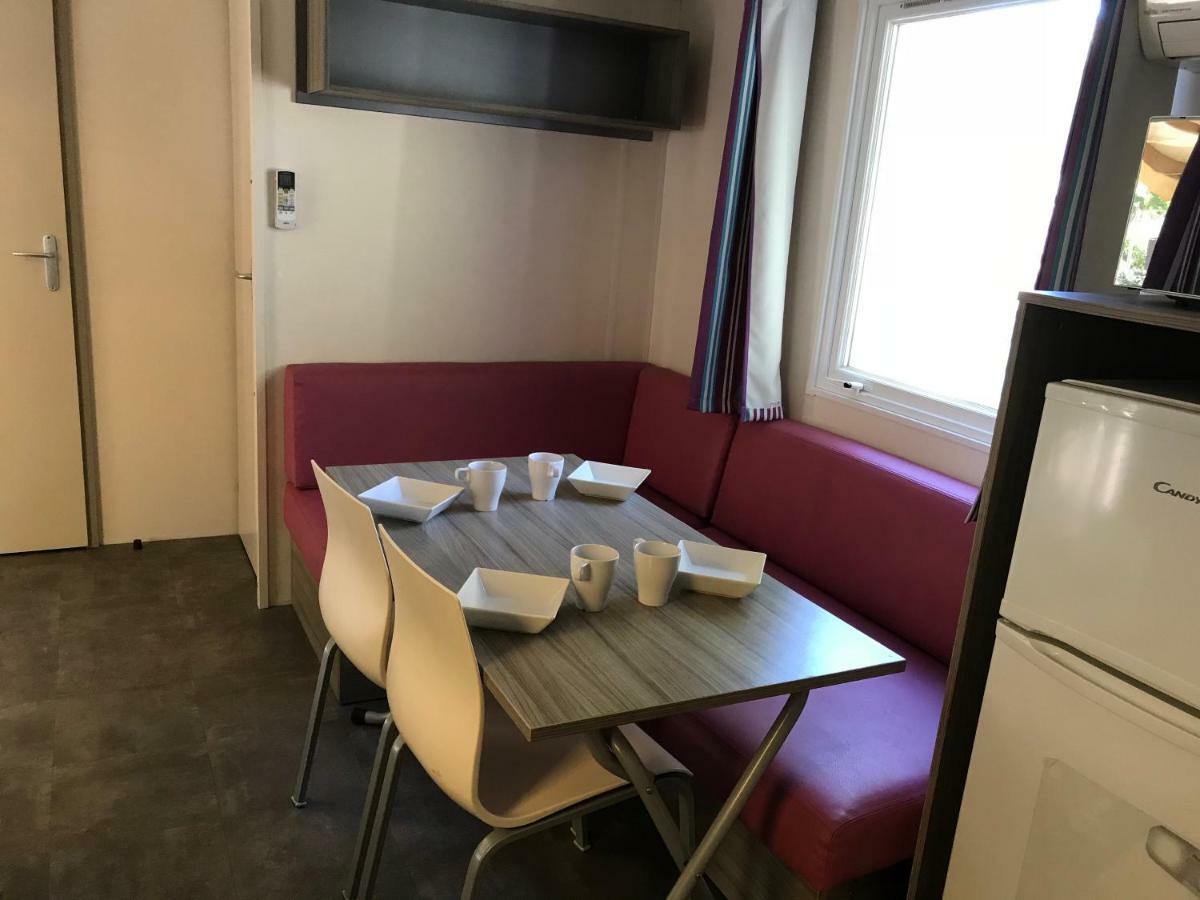 Mobilhome Dans Camping Les Sables D'Or Агде Екстериор снимка